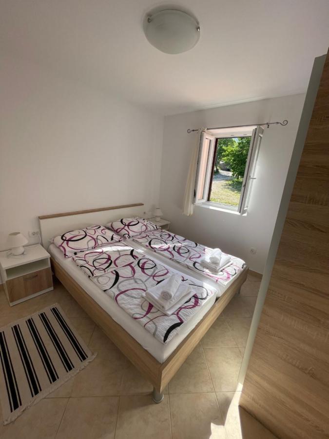 Apartmán Oaza Nerezine Exteriér fotografie